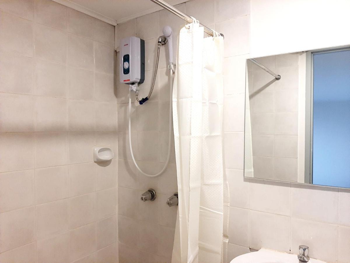 Anex Hotel Near Us Embassy Манила Екстериор снимка